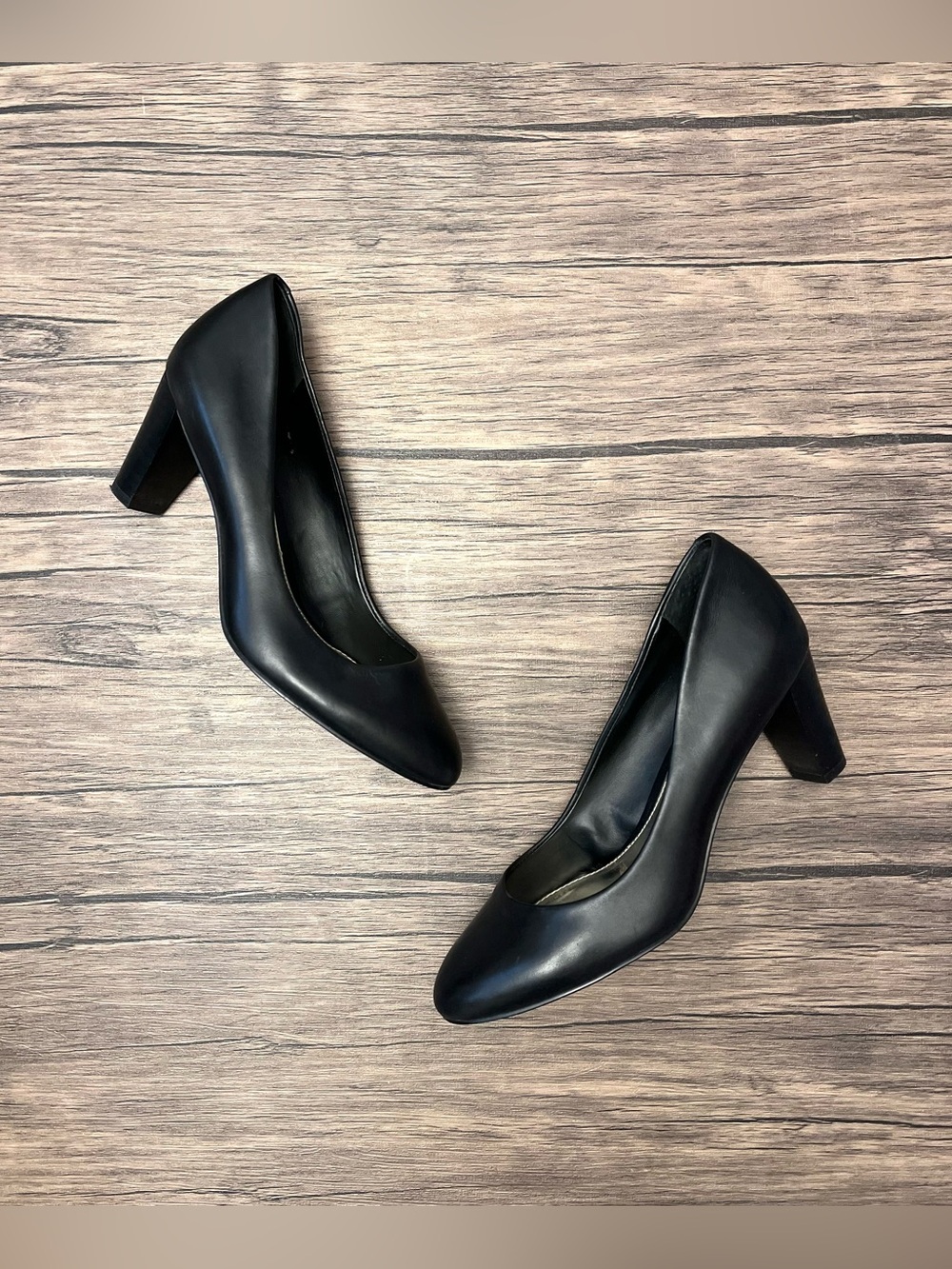 Ralph Lauren Hala Leather Pumps